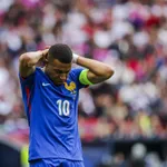 PSG : Booba met un violent coup de pression à Kylian Mbappé