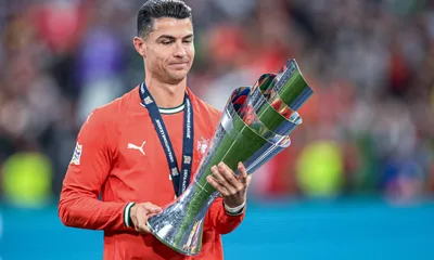 Politique : un maillot de Cristiano Ronaldo offert à Donald Trump, il lui fait passer un message !