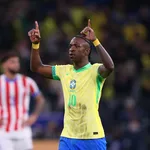 Real Madrid Mercato : l’Arabie Saoudite fait planer une nouvelle menace sur Vinicius ! 