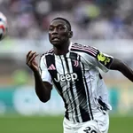 Les infos du jour : Kolo Muani (PSG) d&rsquo;accord avec la Juventus, De Zerbi écarte Maupay (OM), le LOSC veut faire revenir Pavard