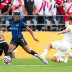 FC Barcelone Mercato : Hansi Flick met le paquet sur son bourreau en Ligue des Champions ! 