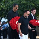 Émotion et rassemblement au Portugal pour les funérailles de Diogo Jota et André Silva