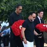 Émotion et rassemblement au Portugal pour les funérailles de Diogo Jota et André Silva