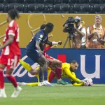 PSG : Jamal Musiala calme le jeu et défend Gianluigi Donnarumma