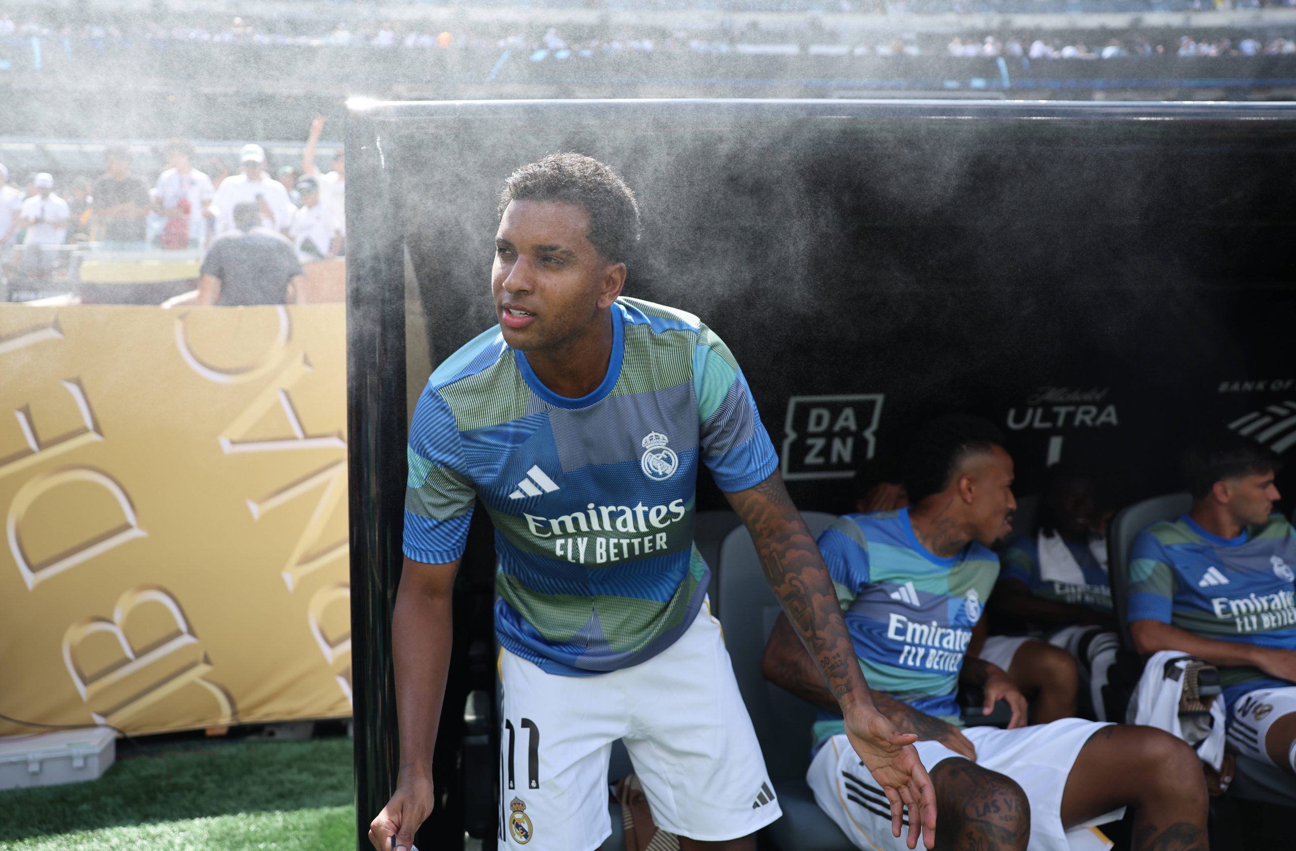 Rodrygo sortant du banc pendant le match entre le Real Madrid et le PSG.