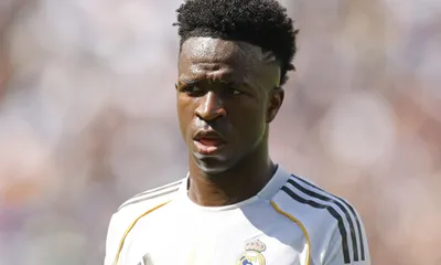 Real Madrid Mercato : énorme coup de tonnerre pour l&rsquo;avenir de Vinicius !