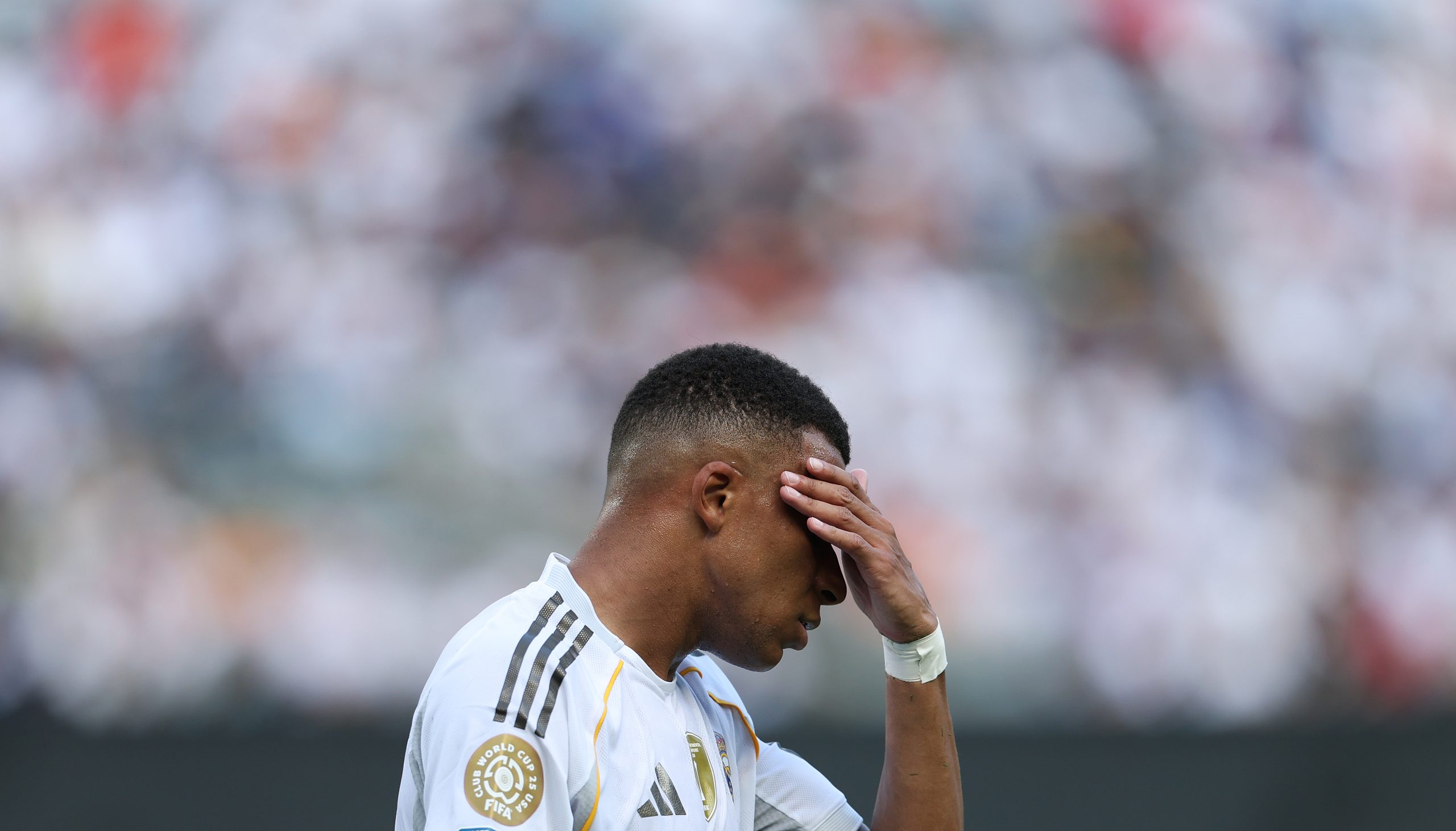 Kylian Mbappé déçu lors de la demi-finale du Mondial des Clubs perdue par le Real Madrid face au PSG.