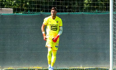 Revue de presse : Haise (Nice) fait une annonce Mercato, un indésirable de Beye à Rennes bazardé en L2 ?