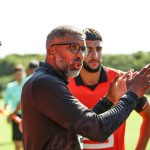 Stade Rennais : Habib Beye a choisi de troquer le luxe pour… des tentes et des matelas gonflables