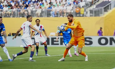 PSG : avant la Supercoupe d&rsquo;Europe, l&rsquo;agent de Donnarumma tacle méchamment Luis Enrique