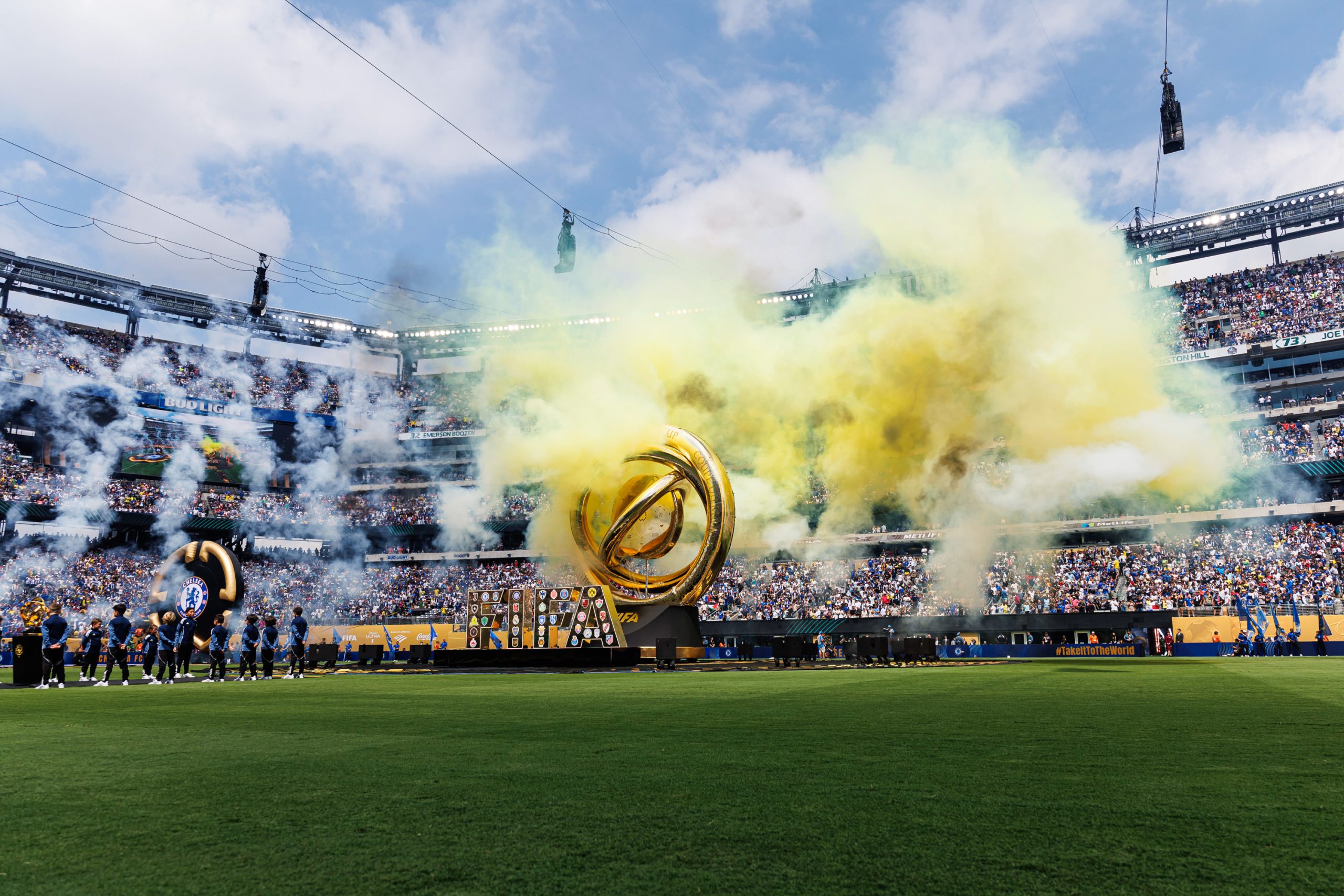 L'avant-match de la finale du Mondial des Clubs entre le PSG et Chelsea.