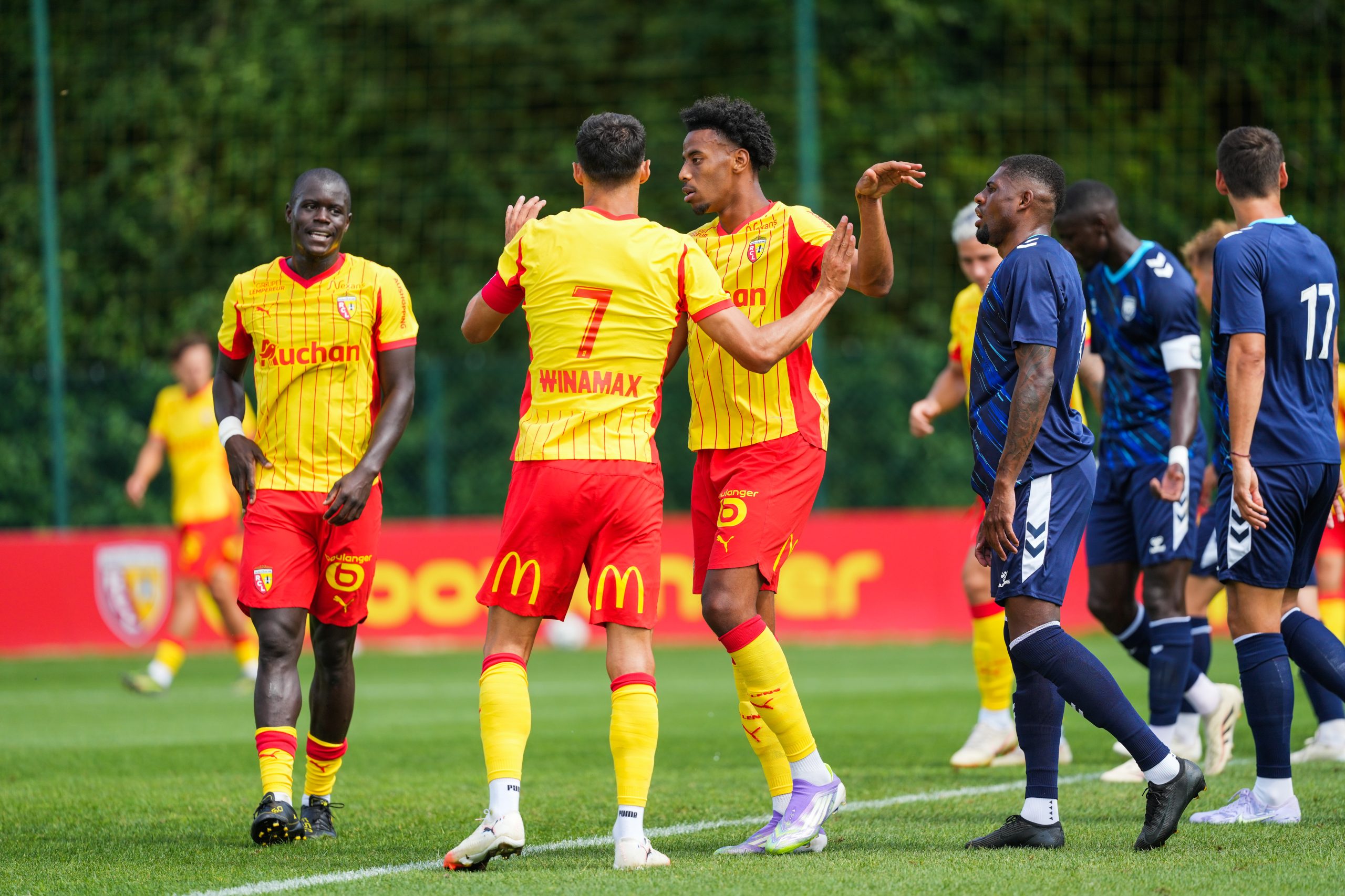 RC Lens : large victoire contre Dunkerque, une recrue flambe !