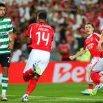 FC Barcelone : Deco a déjà trouvé le sauveur du Barça au Mercato 