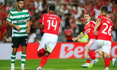 FC Barcelone : Deco a déjà trouvé le sauveur du Barça au Mercato 