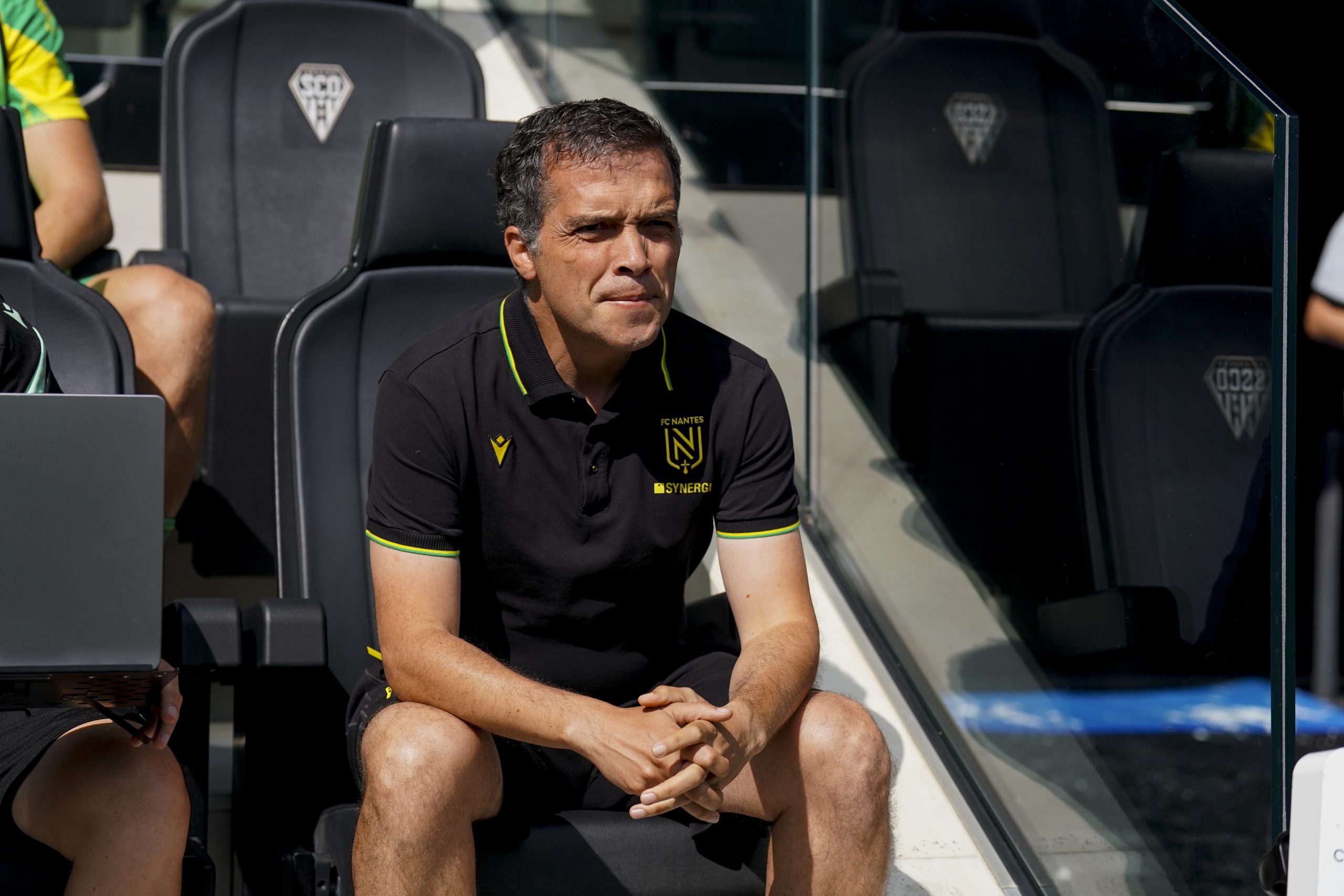 FC Nantes – Auxerre : Castro annonce un retour inespéré, une recrue inquiète après Radakovic !