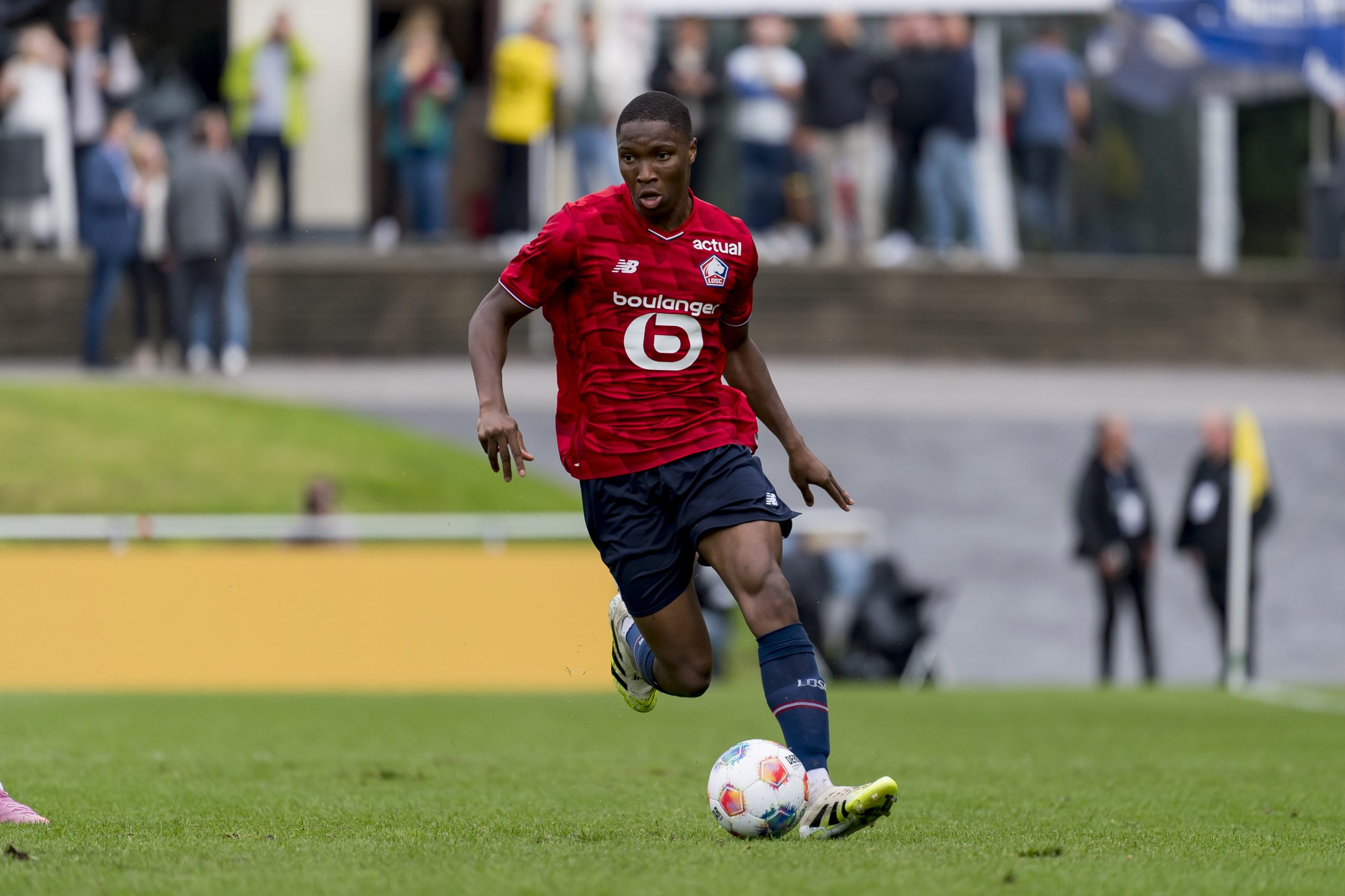 Bafodé Diakité lors du match amical du LOSC face au Borussia Dortmund.
