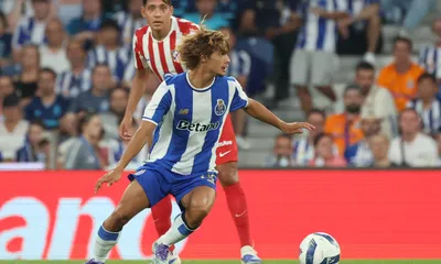 PSG Mercato : les dossiers Mora (FC Porto) et Akliouche (AS Monaco) relancés