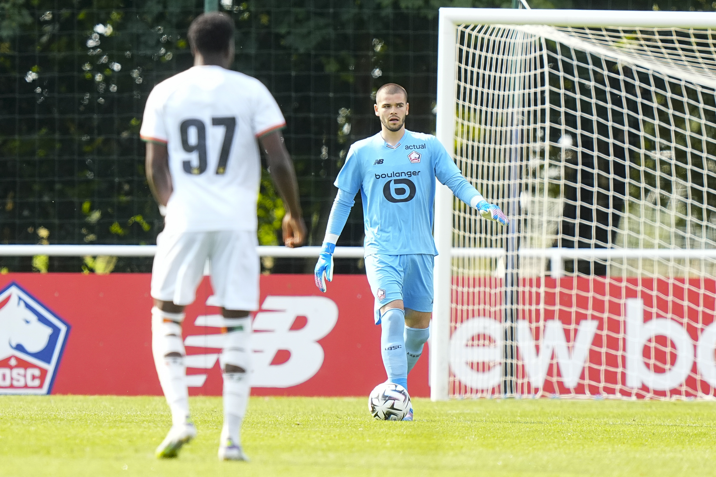 Lucas Chevalier lors du match amical du LOSC contre Venise mercredi.