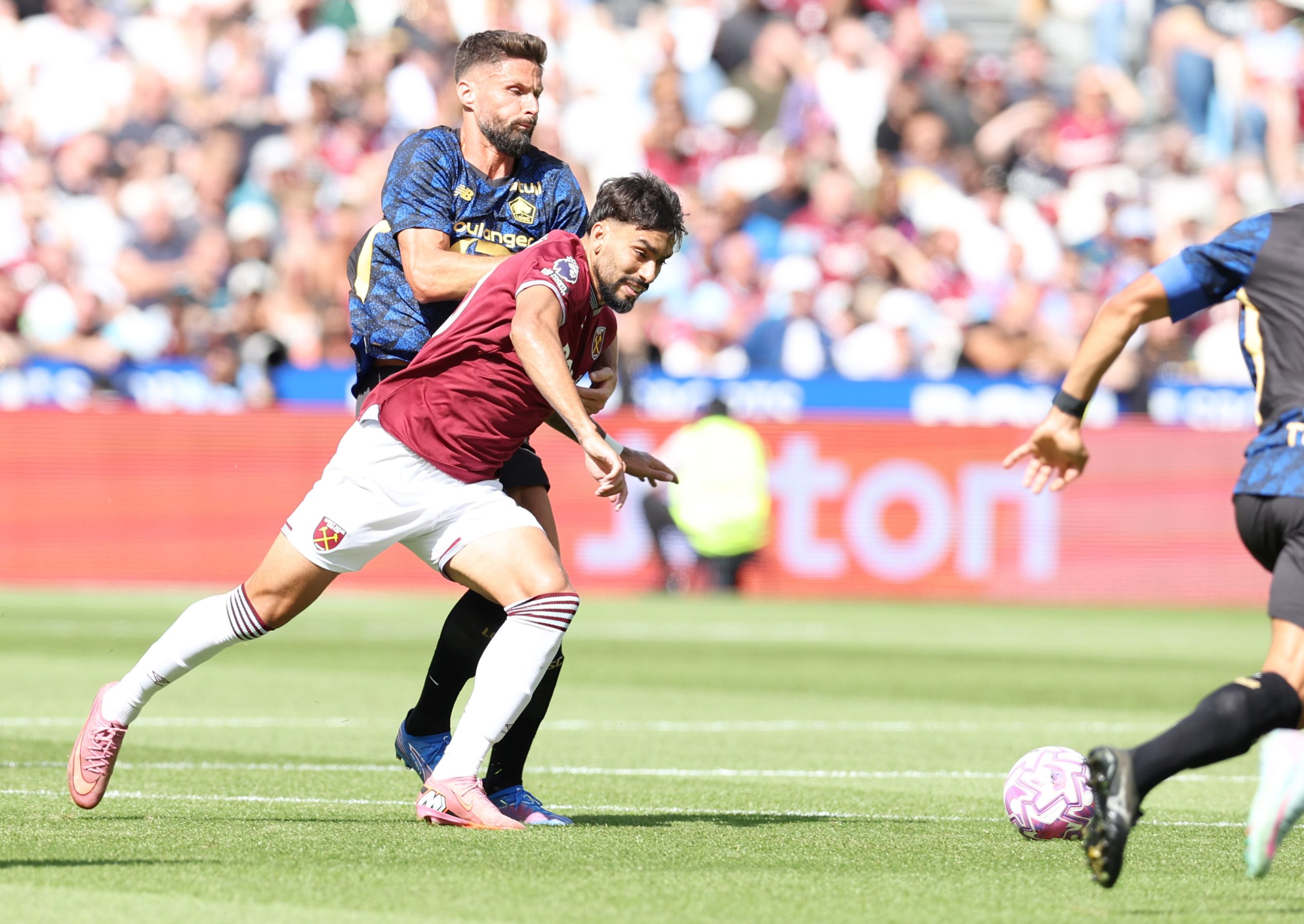 LOSC : Lille s'incline aux tirs au but face à West Ham, Olivier Giroud marque un sublime but