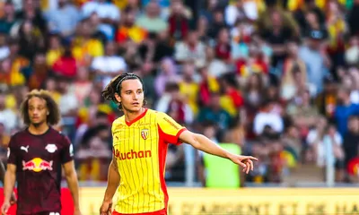 RC Lens : Thauvin, futur capitaine des Sang et Or ?