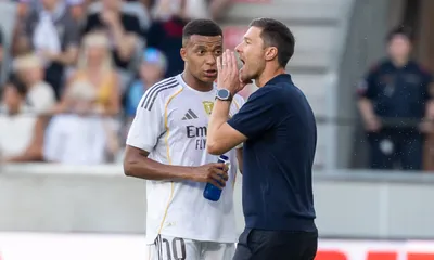 Real Madrid : avant Oviedo, Xabi Alonso encense Kylian Mbappé