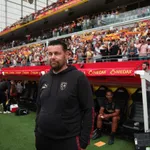 RC Lens : Pierre Sage revient sur la défaite, parle de Sarr, de Thauvin et des retrouvailles avec l&rsquo;OL