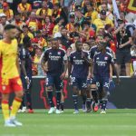 Un OL héroïque démarre par un succès à Lens, les notes des Gones