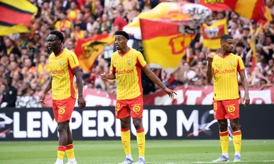 RC Lens – OL : les tops et les flops d&rsquo;une défaite frustrante pour les Sang et Or