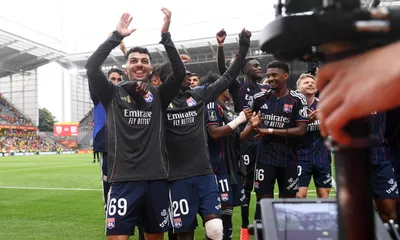 RC Lens – OL : le touchant message de Lacazette à Mikautadze avant le match