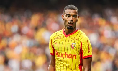 RC Lens Mercato : Lens s&rsquo;active pour un attaquant de Ligue 1, mais s’apprête à perdre Andy Diouf
