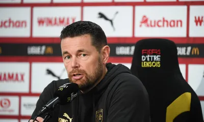 RC Lens Mercato : encore une arrivée après Lassine Sinayoko ? Pierre Sage répond