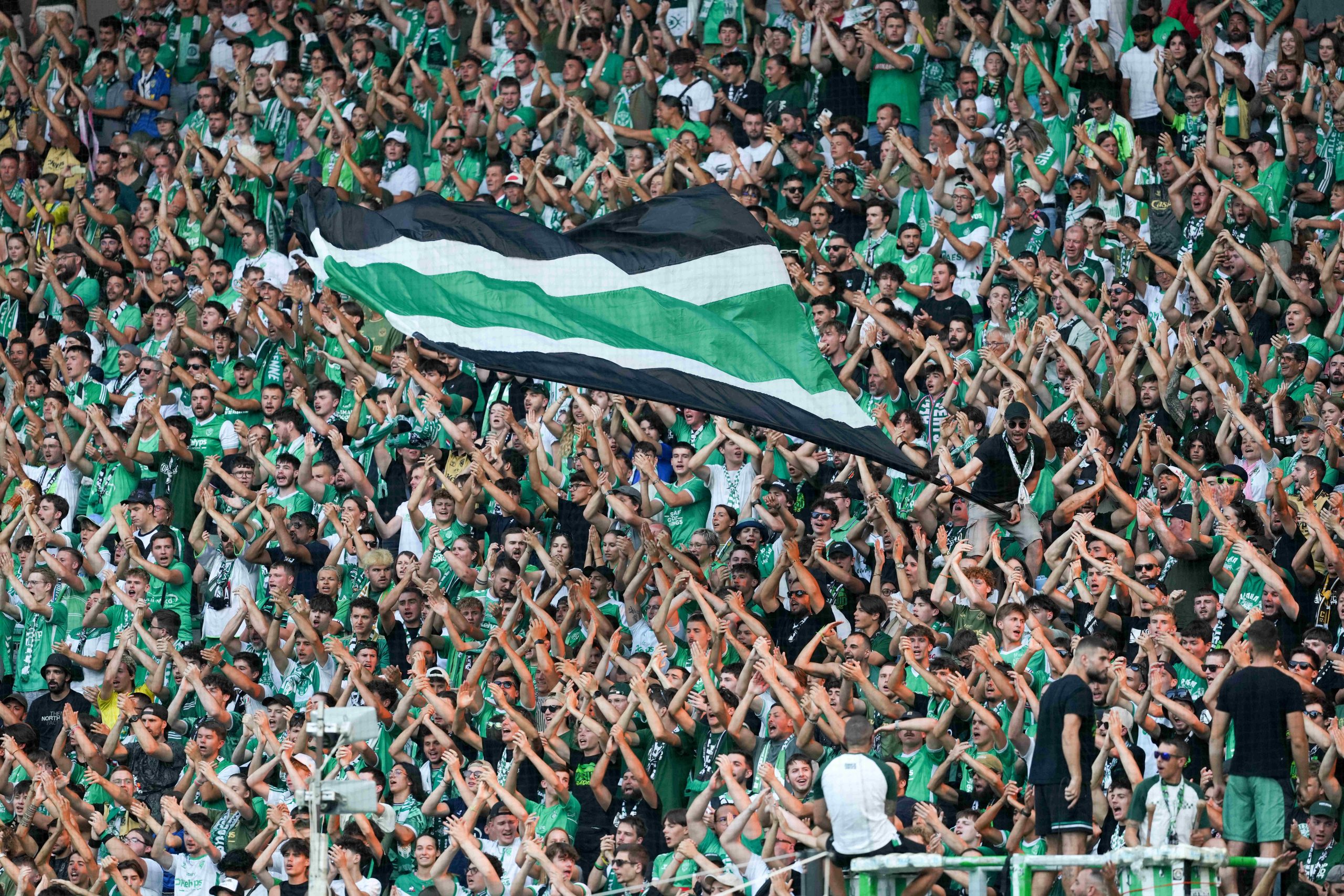 ASSE : le Chaudron a fait passer des messages forts avant le match contre Rodez