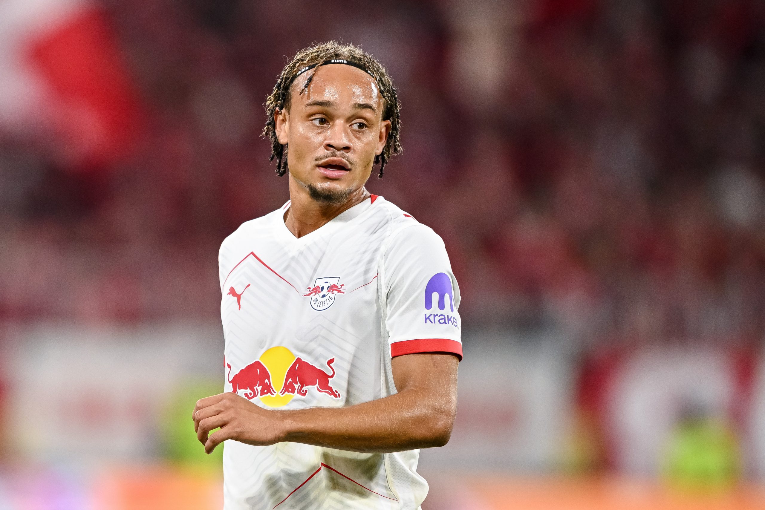 PSG, FC Barcelone Mercato : Xavi Simons file en Premier League (officiel)