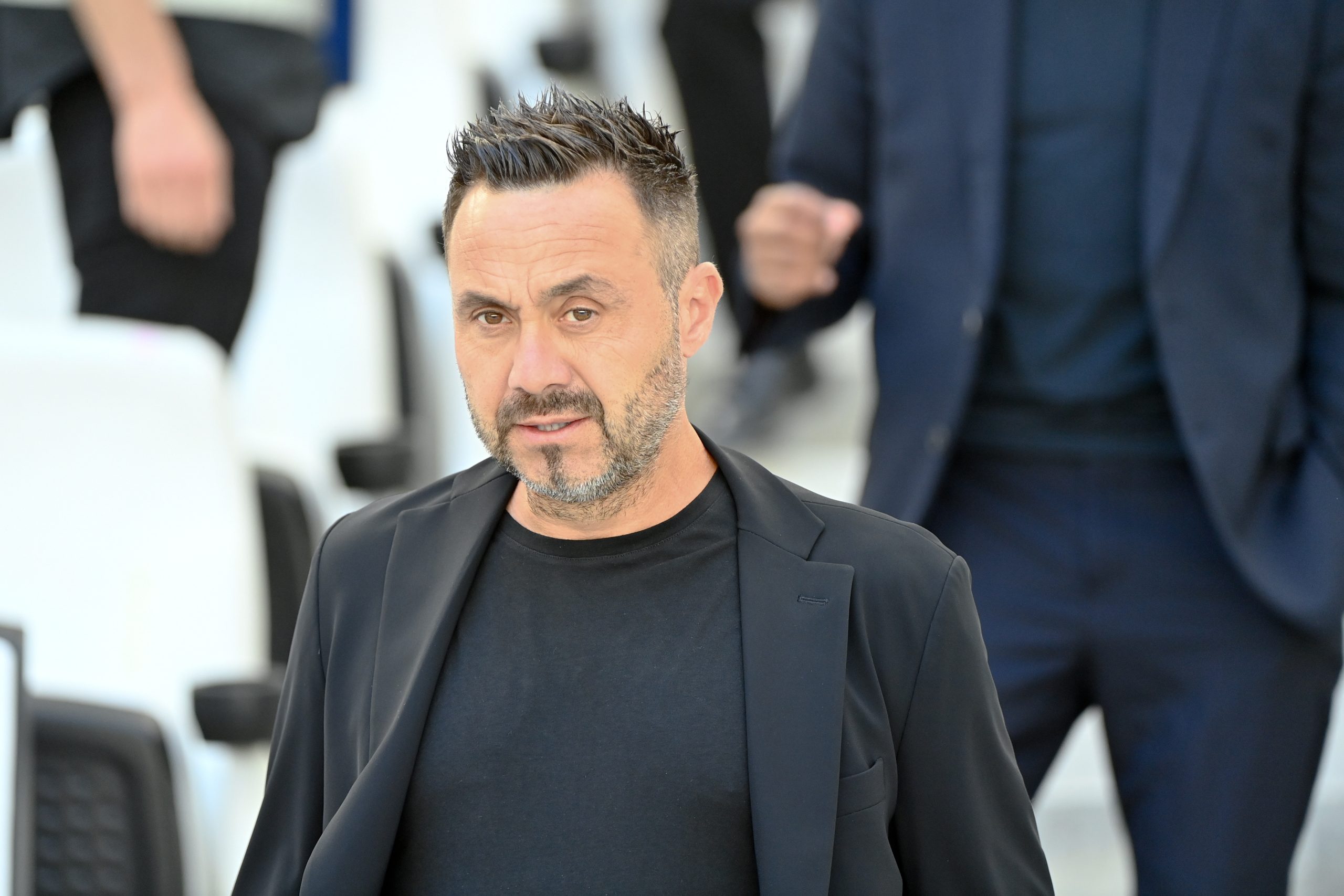 Roberto De Zerbi avant le match entre l'OM et le Paris FC.