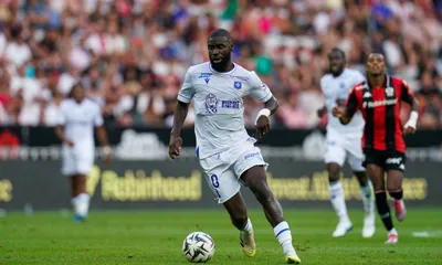 RC Lens Mercato : Lassine Sinayoko bloqué par l&rsquo;AJ Auxerre, Pierre Sage hausse le ton