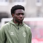 ASSE – Grenoble : deux joueurs en balance pour remplacer Ebenezer Annan