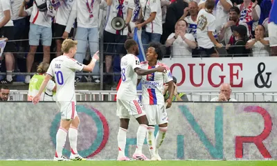 L’OL domine Metz et enchaîne avant l’Olympico, les notes des Gones