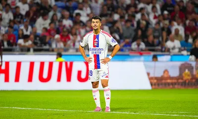 OL : Daniel Riolo balance sur Mikautadze, l’attaquant réclame des comptes ! 