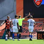 Stade Rennais : à 9 contre 11, Rennes vit un cauchemar et se fait cartonner par le FC Lorient