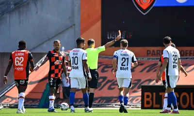 Stade Rennais : à 9 contre 11, Rennes vit un cauchemar et se fait cartonner par le FC Lorient