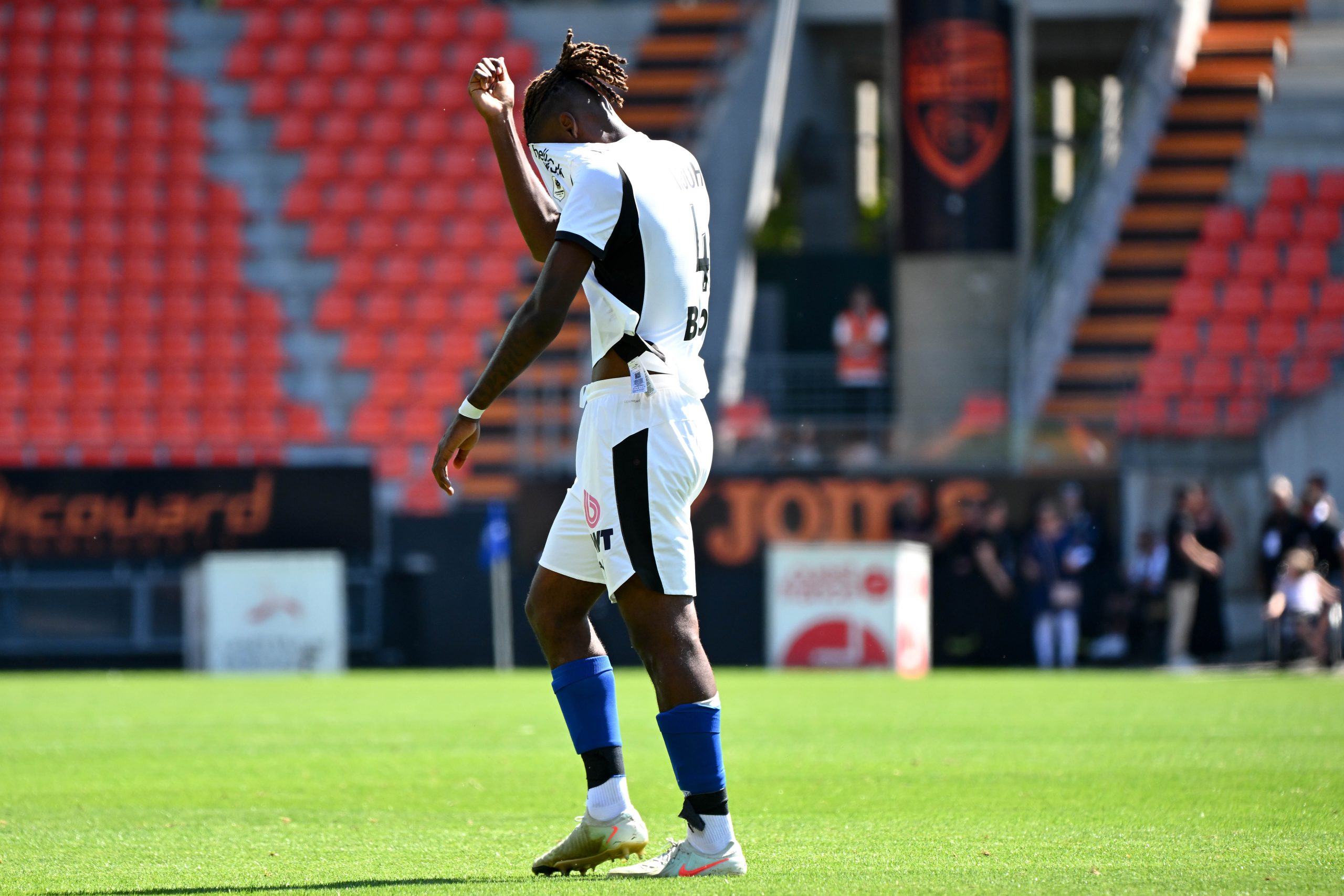 Stade Rennais : Christopher Wooh a fini à l'hôpital après un gros coup de sang contre Lorient