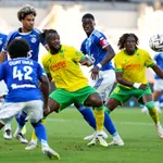 FC Nantes : les Canaris s&rsquo;inclinent en fin de match contre le RC Strasbourg