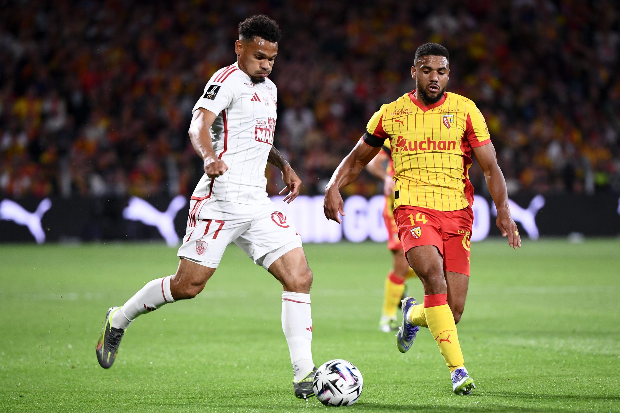 RC Lens – Stade Brestois : l'énorme coup de gueule de Kenny Lala contre l'arbitrage