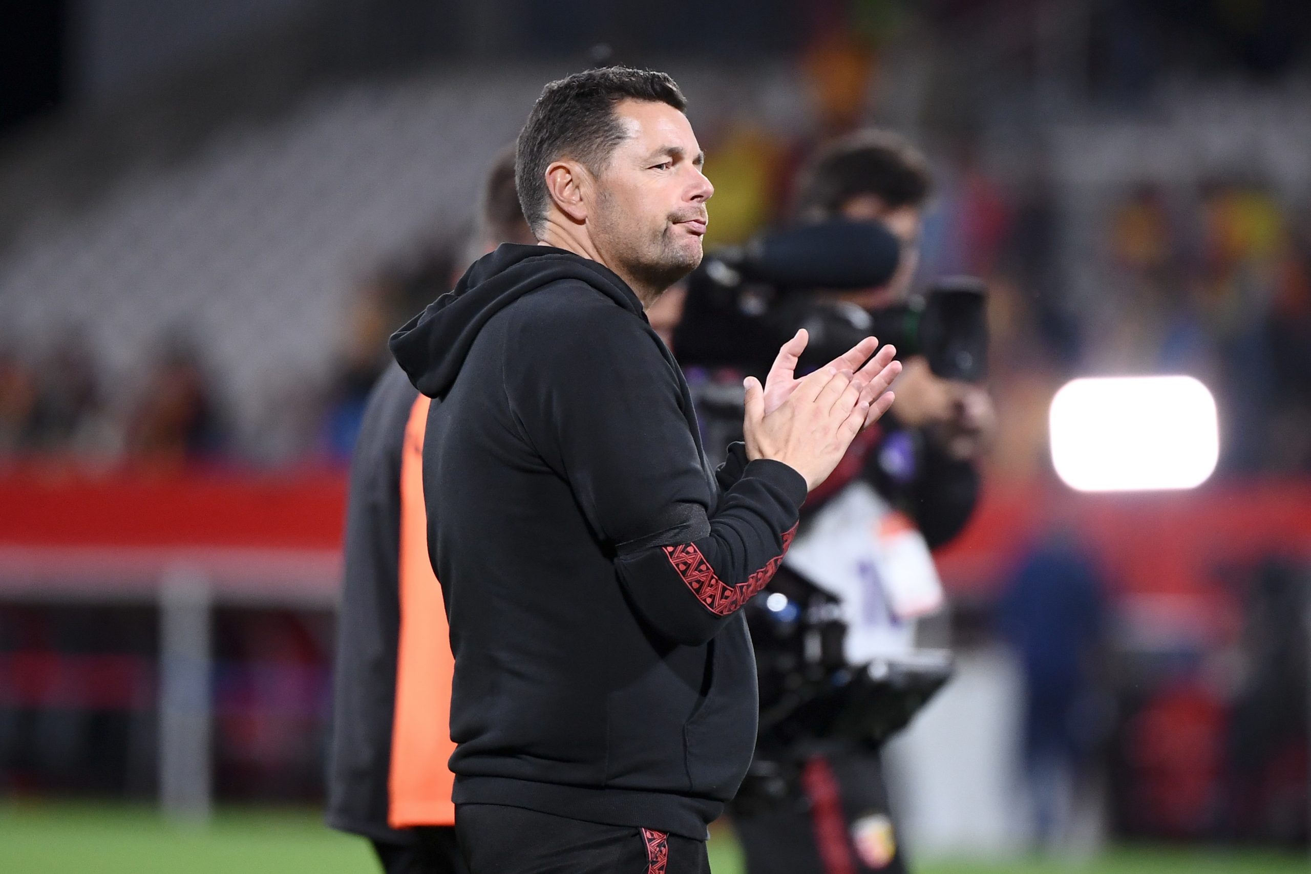 RC Lens – Stade Brestois : Pierre Sage salue la prestation de son équipe mais il ne s'enflamme pas