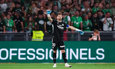 ASSE Mercato : Larsonneur a prolongé, mais pas de trois ans !
