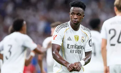 Real Madrid – OM : ça se tend déjà entre Xabi Alonso et Vinicius !