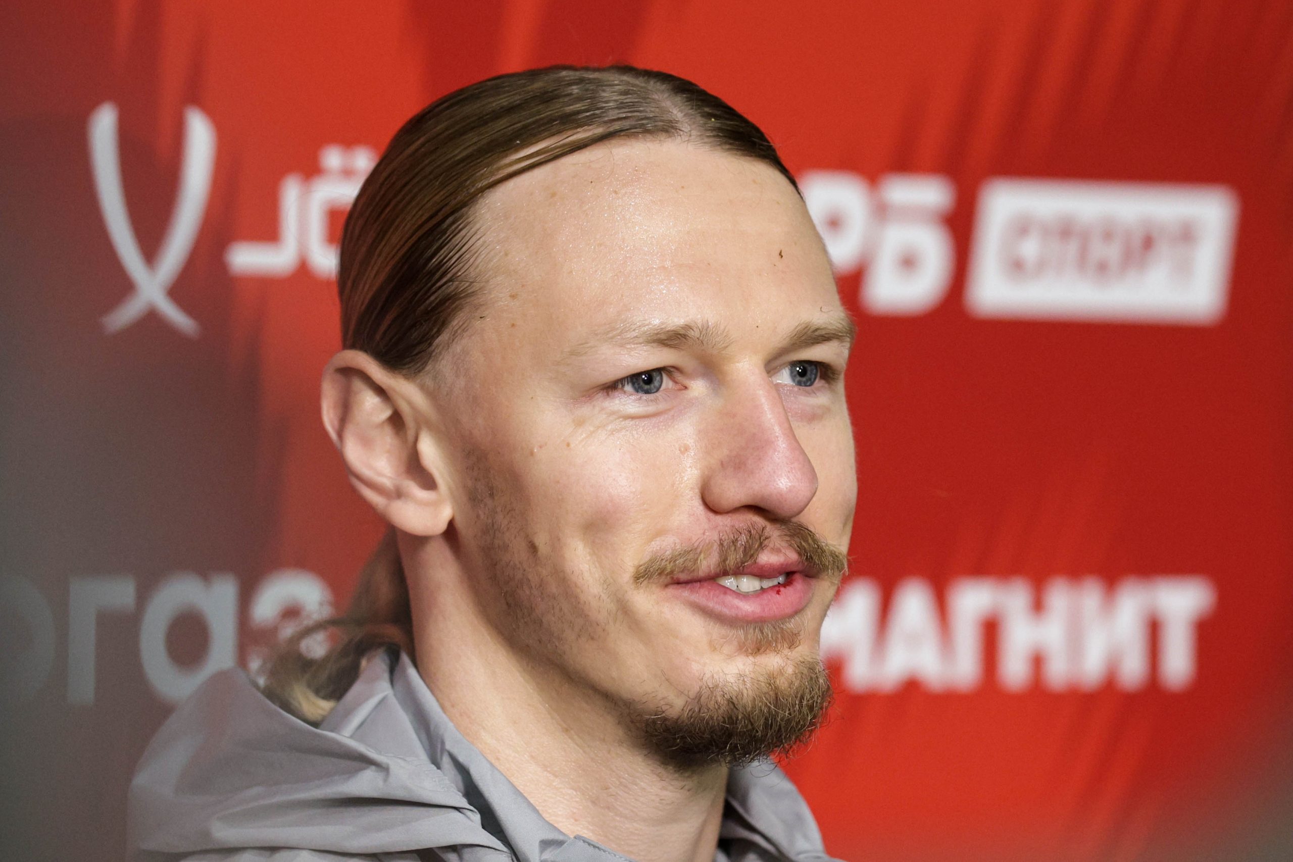 Matvey Safonov (PSG) : « Mon objectif, c'est de jouer »