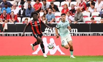 FC Nantes : les Canaris s&rsquo;inclinent face à Nice malgré un Anthony Lopes incroyable