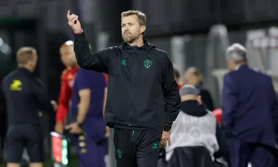 ASSE : Horneland admet un match compliqué à Clermont et s&rsquo;explique pour Stassin