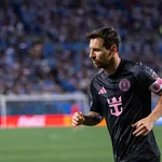 PHOTO : Lionel Messi et la carte à 1,5 million de dollars !